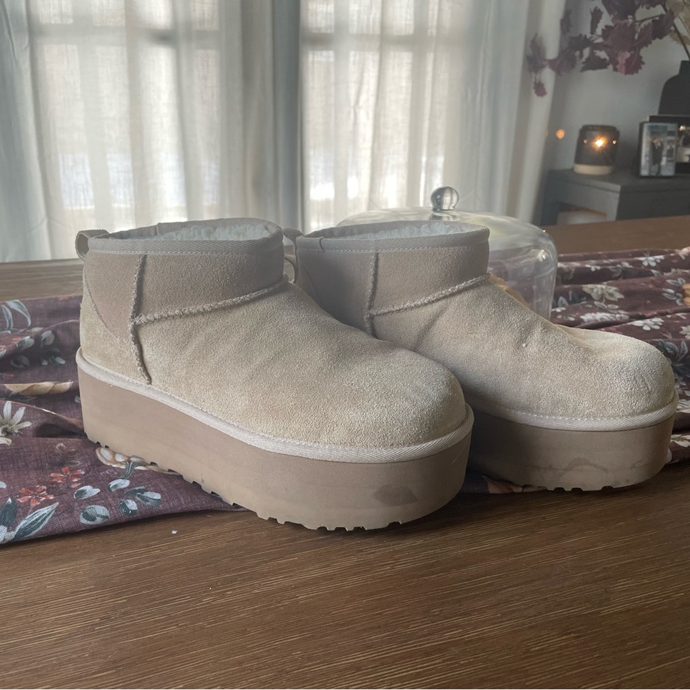 UGG Platforms